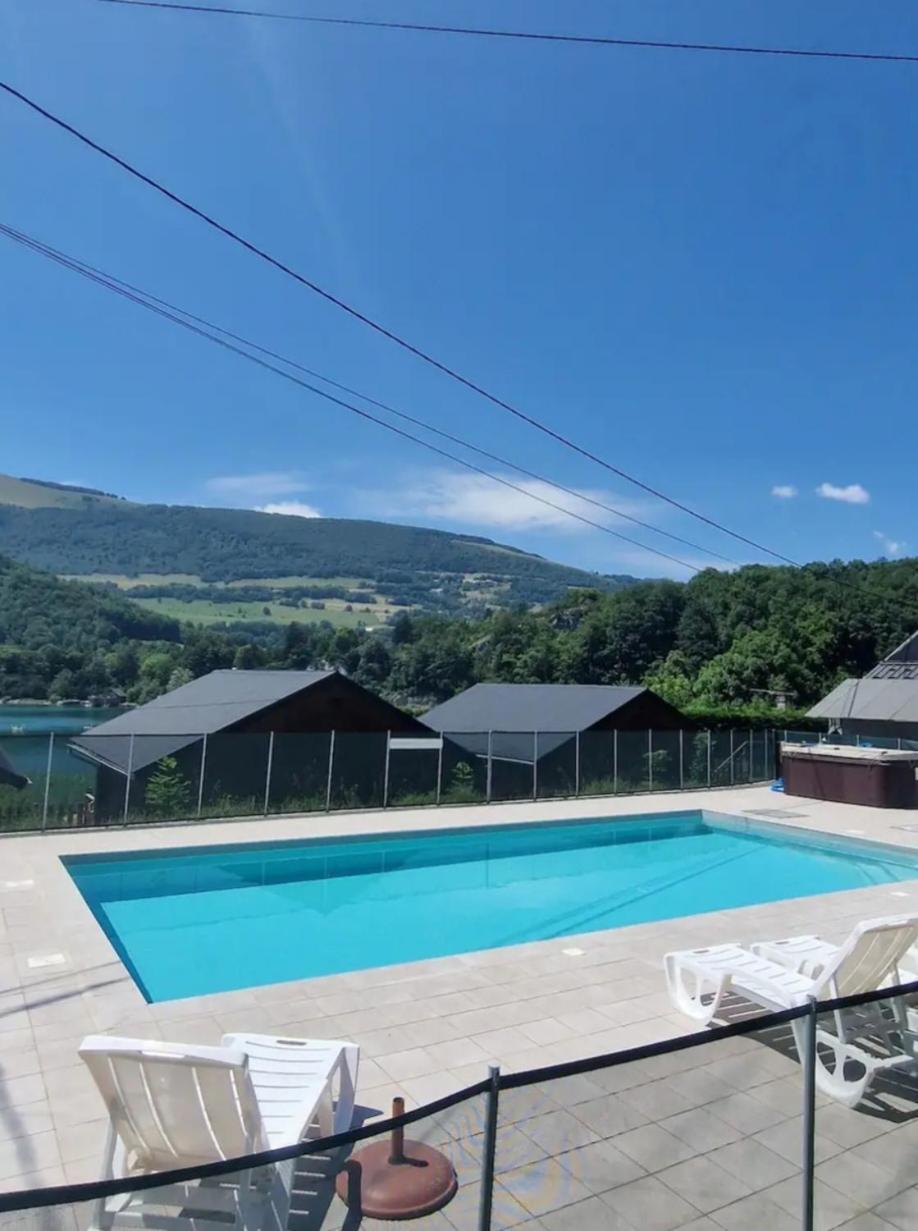 Chalet Bord De Lac Avec Piscine N2E Laffrey Extérieur photo