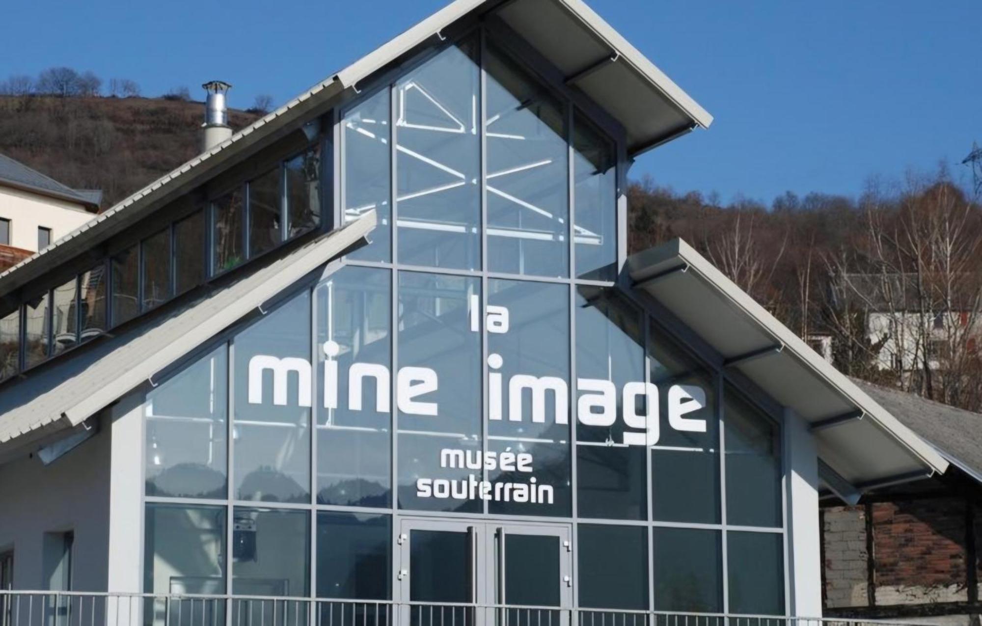 Chalet Bord De Lac Avec Piscine N2E Laffrey Extérieur photo